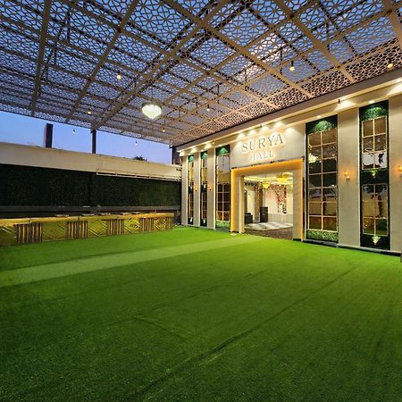 Hotel Mandakini Royale Kanpur Esterno foto
