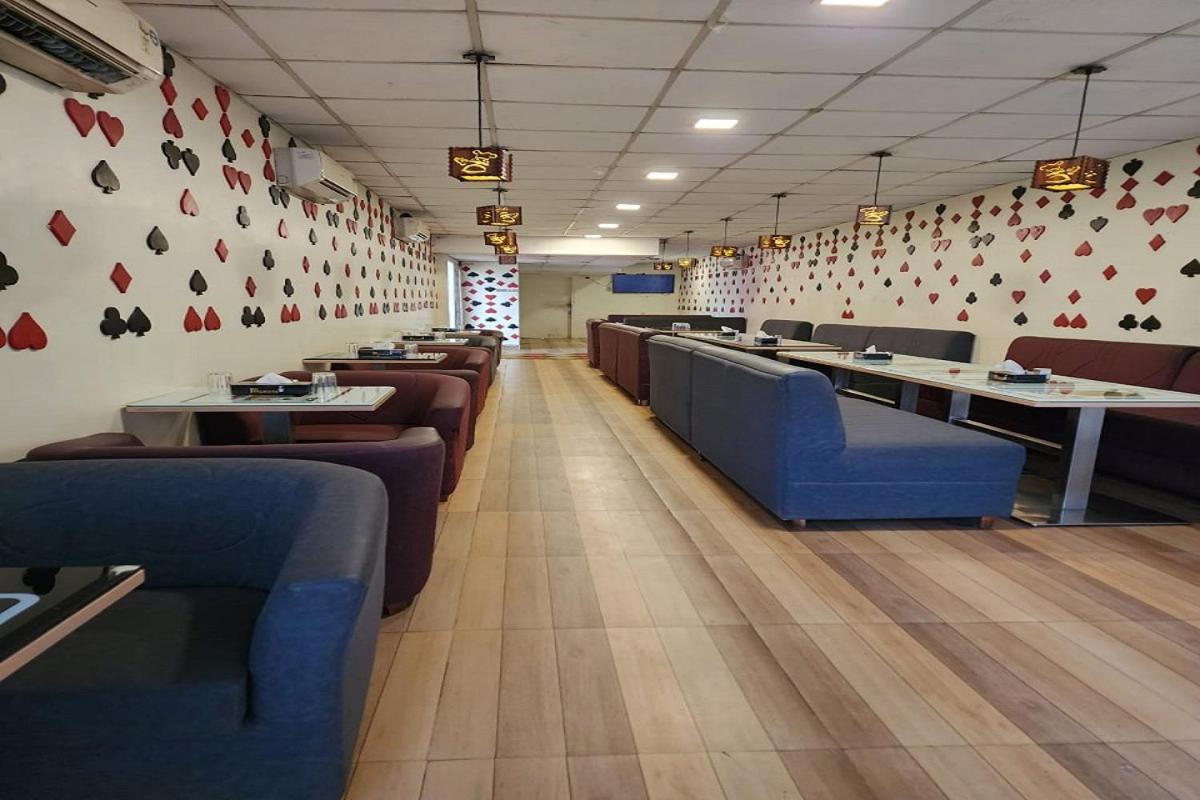 Hotel Mandakini Royale Kanpur Esterno foto